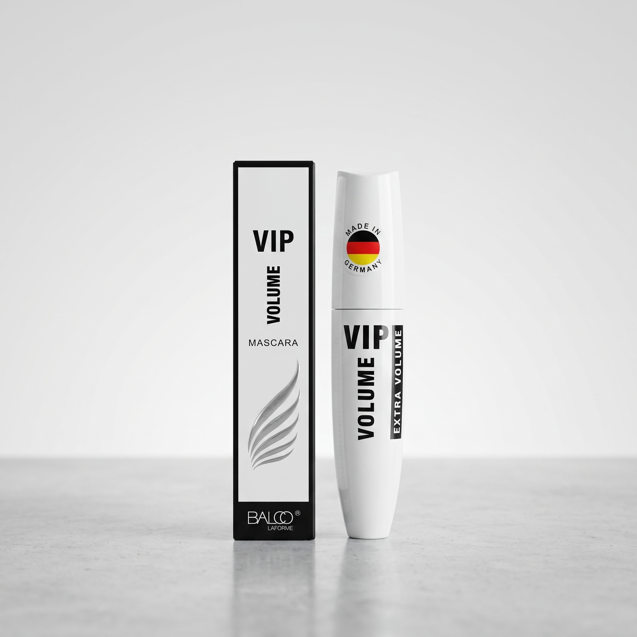 Cosmetic_product_in_studio_2K_202608020027 balcovip